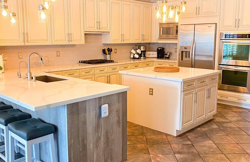 Gilbert Maison | Large Luxury Gilbert single story home w/3 en suites