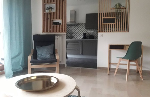 La Panouse Appartement | Grand T2 récent et agréable à vivre, à proximité du Parc National des Calanques