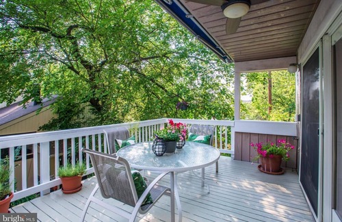 Palisades Maison | Large, Modern Single Family House - close to universities, Georgetown - in NW DC