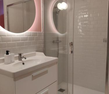 Chinon Appartement | Large new studio, charming and quiet, historical center