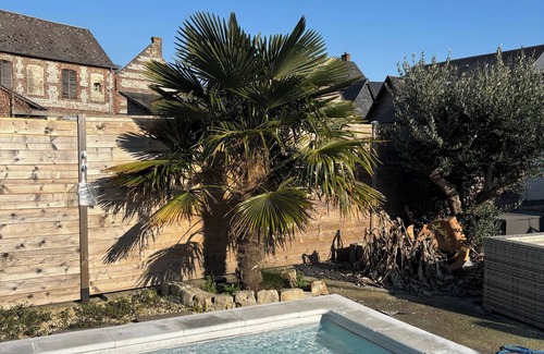 Vittefleur Maison | Large Normandy seaside house with heated pool and Nordic bath