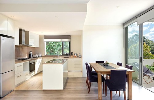 Warrawee Appartement | Large Premium Warrawee Apartment with Parking A401