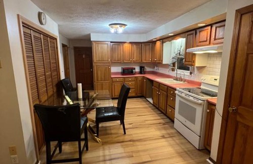 Biddeford Maison | Large Private Room with shared bathroom (Room #4)