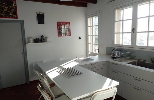 Montagnac-la-Crempse Maison | Grande maison au calme entourée de verdure 3 chambres - 2 salles de bains