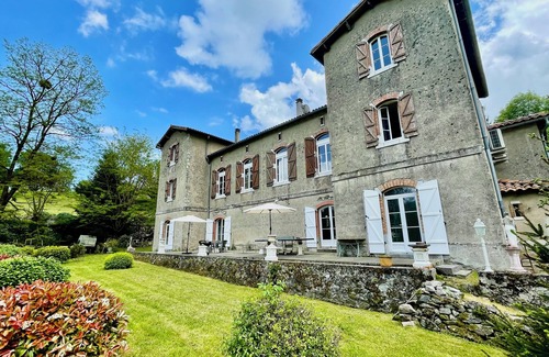Arguenos Maison | Grande demeure dans les Pyrénées. Idéale pour les les groupes et les familles