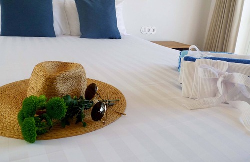 Poco Partido Lit Et Petit-Déjeuner | Large room (4p) with large private patio + breakfast