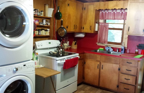 Parsonsfield Cottage | Grand Rustic Cabin Lakeside Dans le sud du Maine, conviviale et familiale Animaux Bienvenue