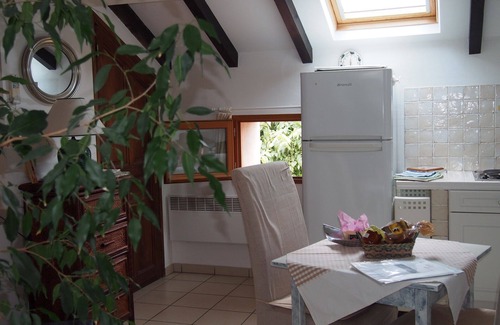 Sainte-Lucie-de-Tallano Cottage | Large studio a small love nest. furnished accommodation 3 ***