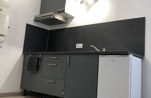 Quartier Saint-Clement - Jardin des Plantes Appartement | GRAND studio spacieux proche de toute commodités !
