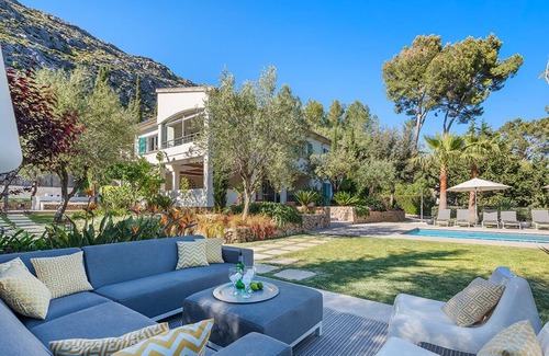 Urbanitzacio la Font Villa | Grande villa spacieuse, à distance de marche de Pollença et à 5 minutes en voiture des plages
