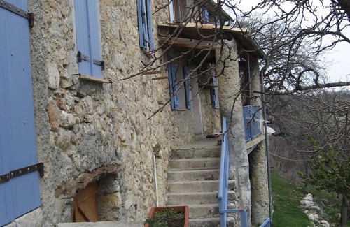 Ubraye Maison | Grande bâtisse en pierre vue panoramique