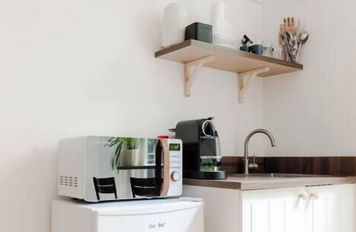 Frognal and Fitzjohns Appartement | Large Studio in Hampstead with Character