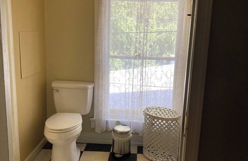Jim Thorpe Appartement | Large suite in charming Jim Thorpe
