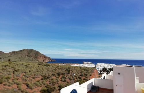 La Isleta del Moro Appartement | VUE SUR LA MER, GRANDE TERRASSE 60 M2 tout équipée et avec une intimité totale