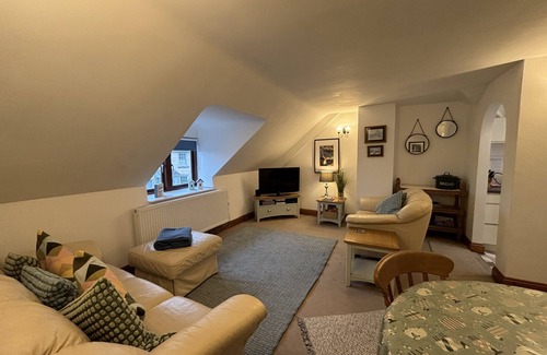 Langton Matravers Appartement | Grand appartement de 3 chambres au 1er étage dans un pittoresque Purbeck Stone Cottage.