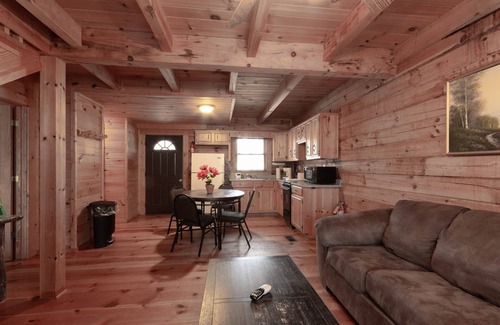 Pine Mountain Cabine | "Trois Sœurs" Cabine 24A