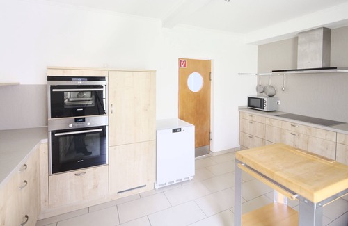 Vrees Maison | Large vacation home directly at the Eleonorenwald