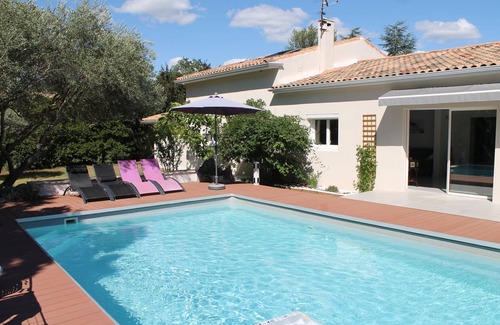 Sussargues Maison | Grande villa avec piscine entre mer et garrigue