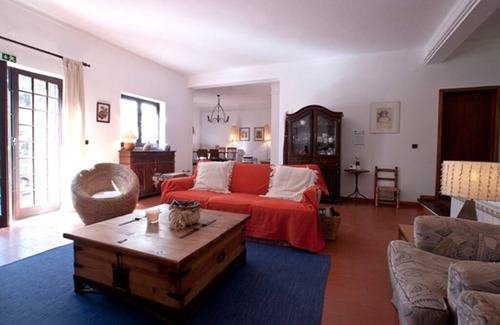 Mucifal Maison | Grande villa avec piscine - Vacances avec tout l'espace et tranquillité!