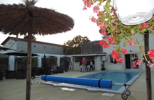 Queyrac Maison | GRAND GITE DE VILLAGE A 15 MN DE LA PLAGE