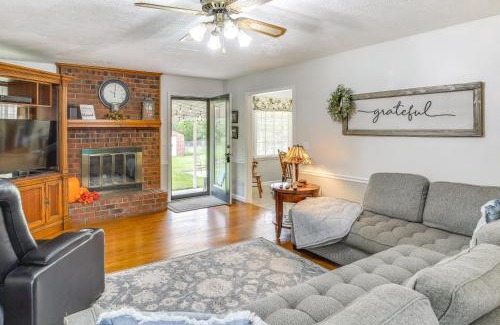 Murfreesboro Maison | Large Yard and Basketball Hoop Murfreesboro Home!
