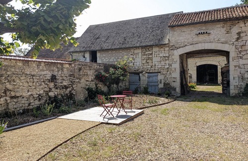 Verneuil-le-Chateau Cottage | Larigaudiereloirevalley : un gîte au Pays des châteaux proche du Futuroscope