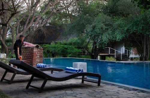 Inamaluwa Hôtel | Lario Resort Sigiriya