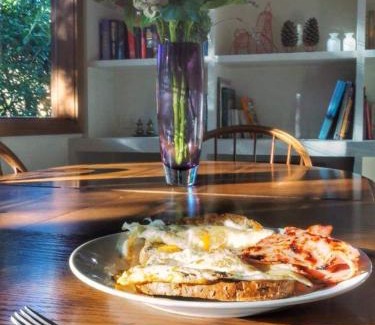 Burrawang Maison | Lark Cottage