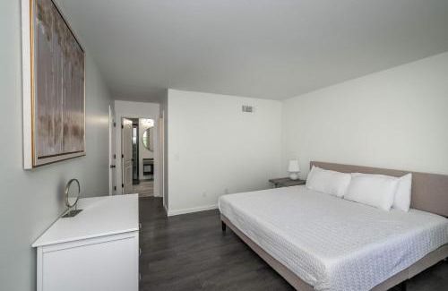 Mason Maison | Lark Meadow Retreat Sleeps 10