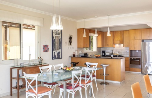 Pervolia Villa | Larnaca Chelidonia Seafront Villa