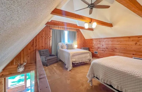 Donalsonville Cabine | Larry's Landing /// WATERFRONT