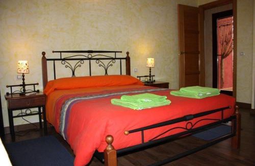Montesclaros Maison | Las Casas De "El Cerrillo"