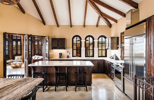 Las Catalinas Maison | Las Catalinas Collection
