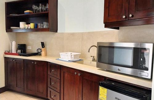 Las Catalinas Appartement | Las Catalinas - Studio Cazenovia centrally located, short walk to beach