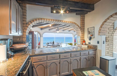 Las Gaviotas Maison | Las Gaviotas Front Row