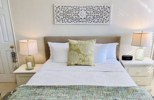 Nurmi Isles Appartement | Las Olas Island Studio Apartment -7 blocks to Beach & 5 blocks to Town