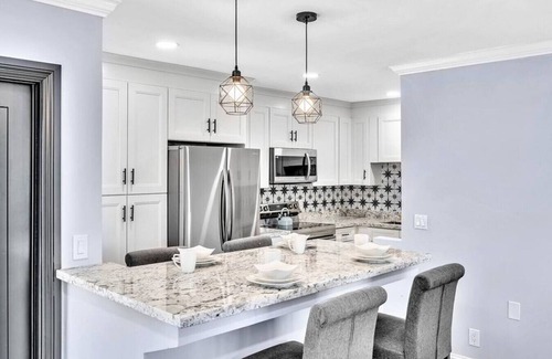 Nurmi Isles Appartement | Las Olas Luxury 2BR Apt + Pool