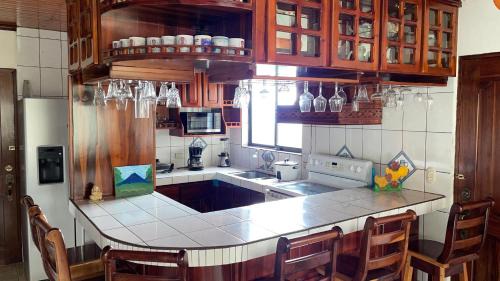 Monterrey Cabine | Las Pavitas Arenal Suites