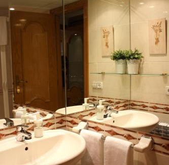 Ainsa Appartement | Las Tres Sorores