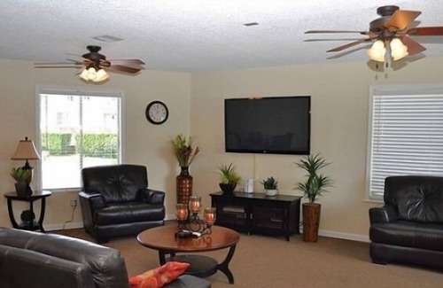Sunrise Manor Cabine | Las Vegas RV Resort