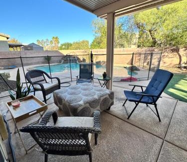 North Las Vegas Maison | LAS VEGAS SPACIOUS ROOM Close to Everything