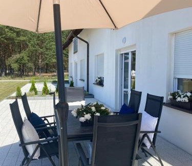 Swornegacie Villa | Lasy Jeziora, Cisza i Spokój, Grzybki i Rybki, Dom 180m2 w Swornegacie nad jeziorem Karsińskim