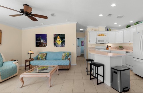 Cutthroat Harbor Estates Maison | Latitude Adjustment #598, Canal front-Ocean Views