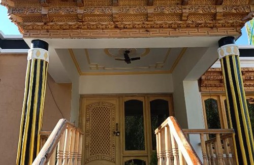 Hunder Maison | Latsas Ecolodge