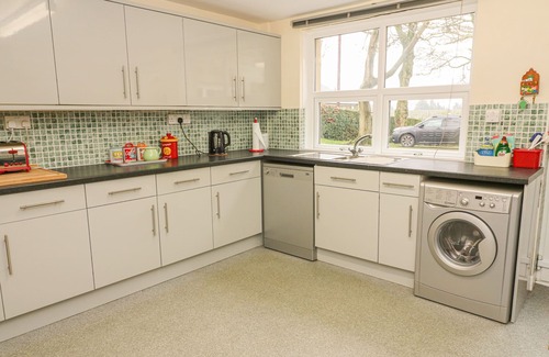 Embsay Cottage | Laurel Bank Cottage, EMBSAY