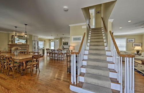 Ortley Beach Maison | Lavallette House with Fenced Yard and Gas Grill!