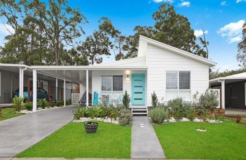 St. Georges Basin Maison | Lavender Cottage