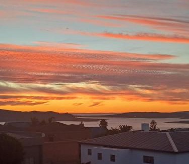 Langebaan Appartement | Lavender Lane! Studio cottage!