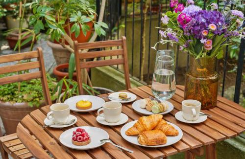 Auteuil Appartement | Lavie Maison AC and Terrace