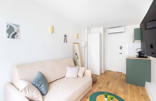 Grand Parc-Paul Doumer Appartement | Lavie Maison: Equipped Studio, Chartrons
